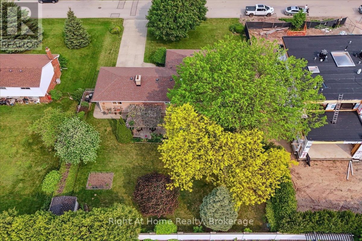 357 SEATON DRIVE Image 18