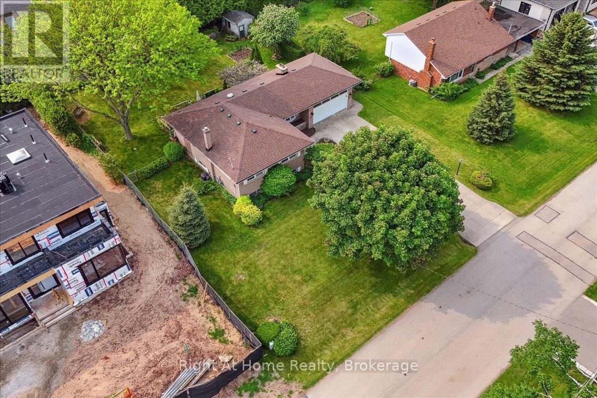 357 SEATON DRIVE Image 2