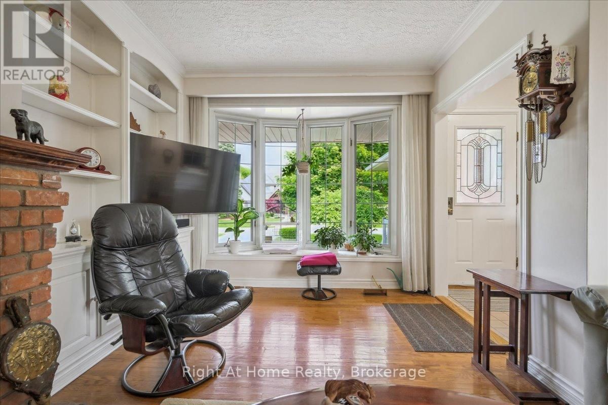 357 SEATON DRIVE Image 26