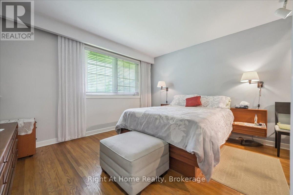 357 SEATON DRIVE Image 32