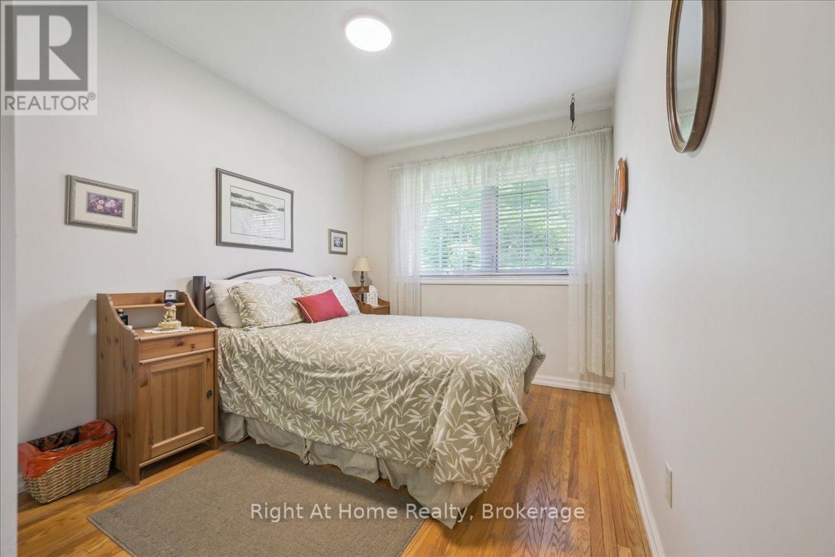 357 SEATON DRIVE Image 34