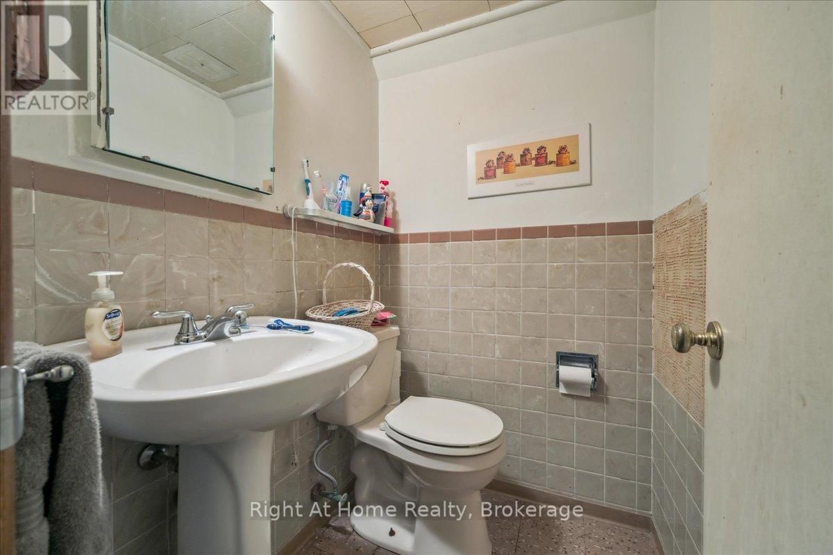 357 SEATON DRIVE Image 41