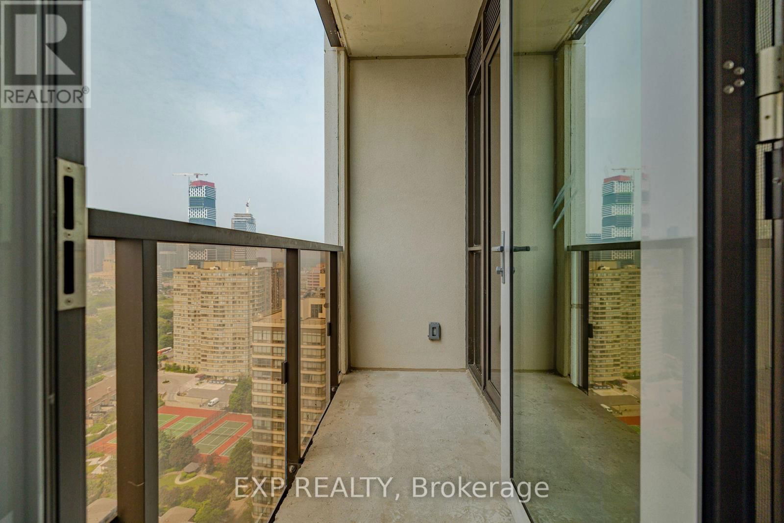 2508 - 30 ELM DRIVE WEST Image 16