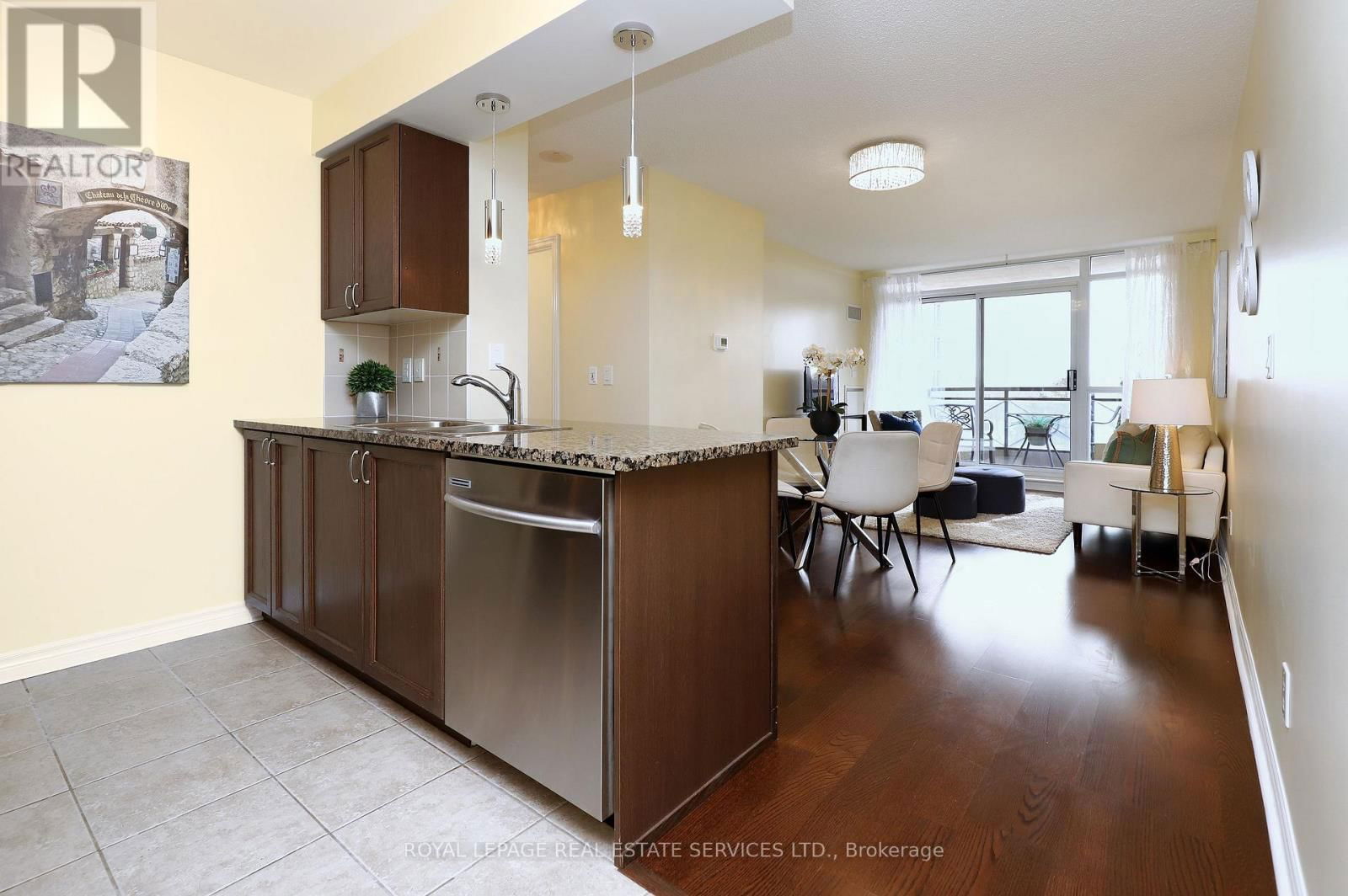 405 - 2379 CENTRAL PARK DRIVE Image 12