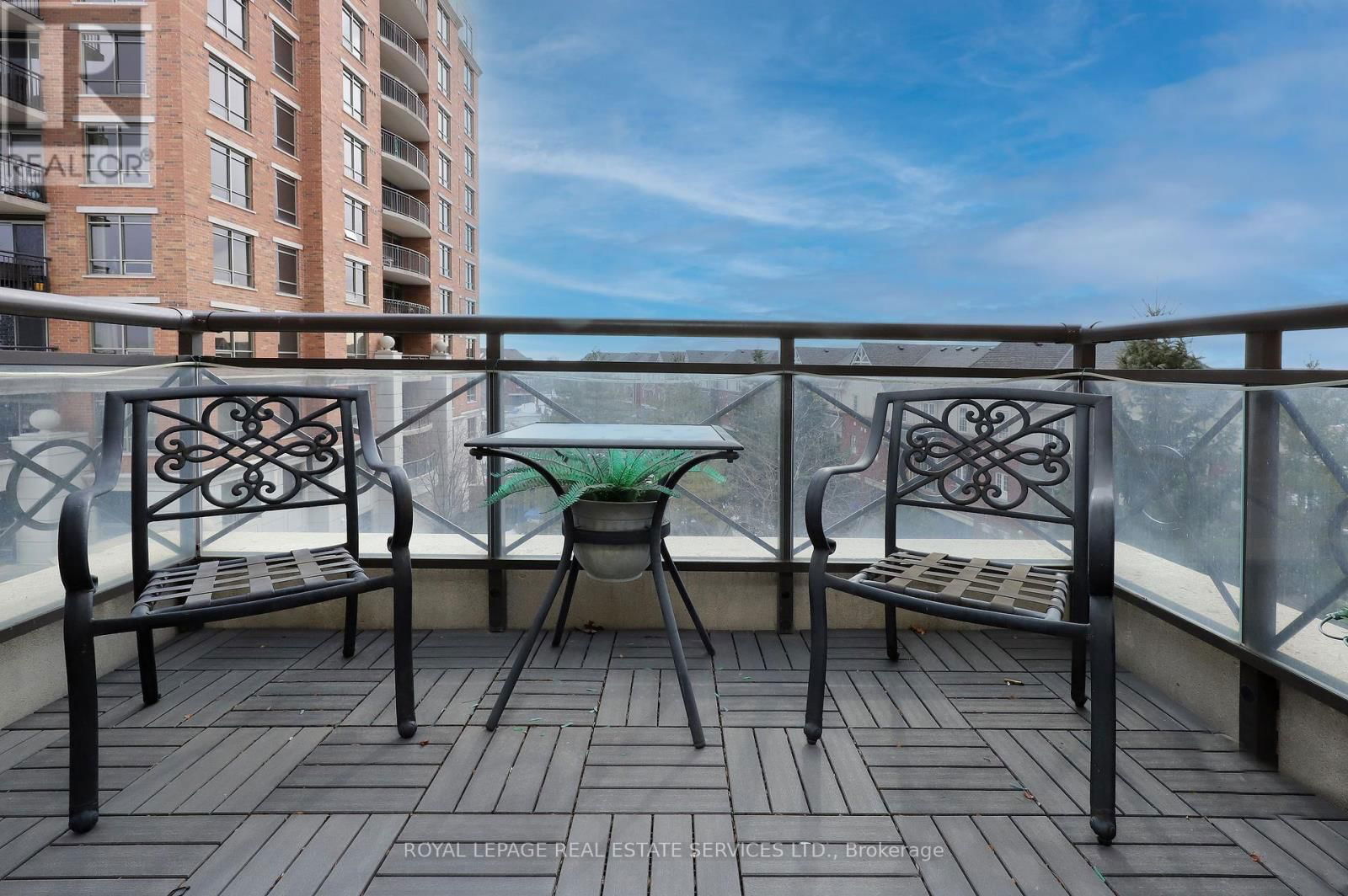 405 - 2379 CENTRAL PARK DRIVE Image 16