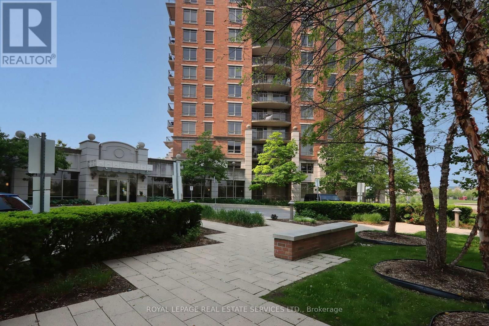 405 - 2379 CENTRAL PARK DRIVE Image 2