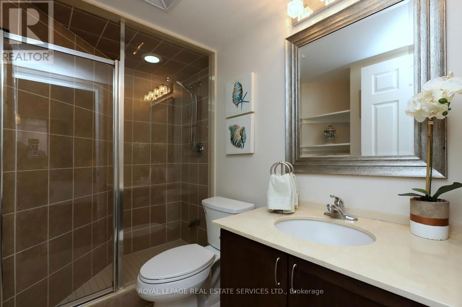 405 - 2379 CENTRAL PARK DRIVE Image 23