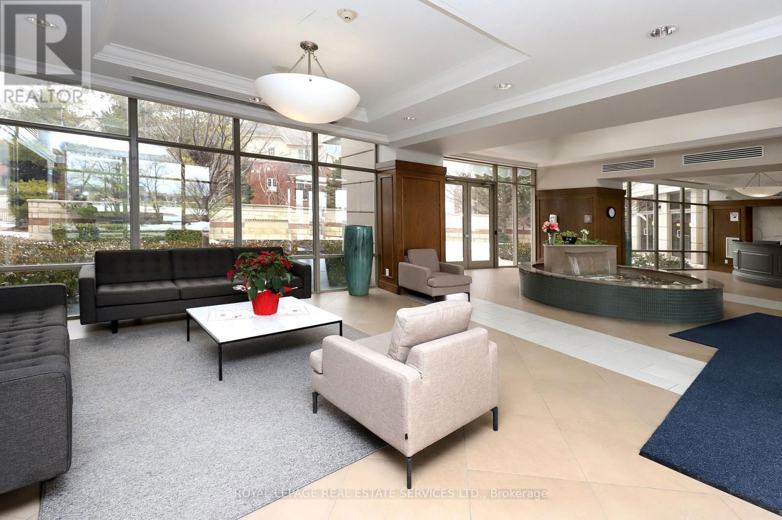 405 - 2379 CENTRAL PARK DRIVE Image 6