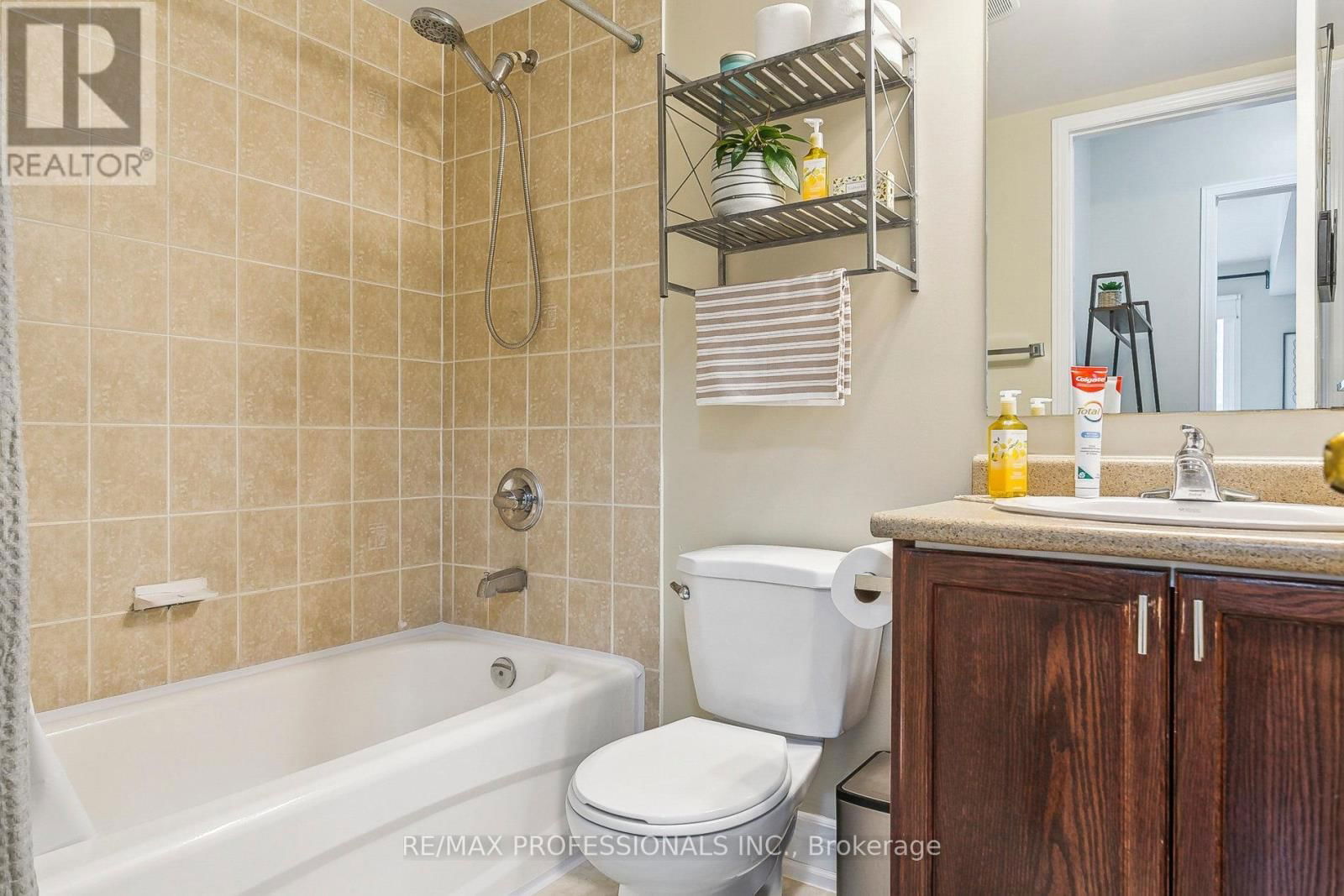 282 - 4975 SOUTHHAMPTON DRIVE Image 21