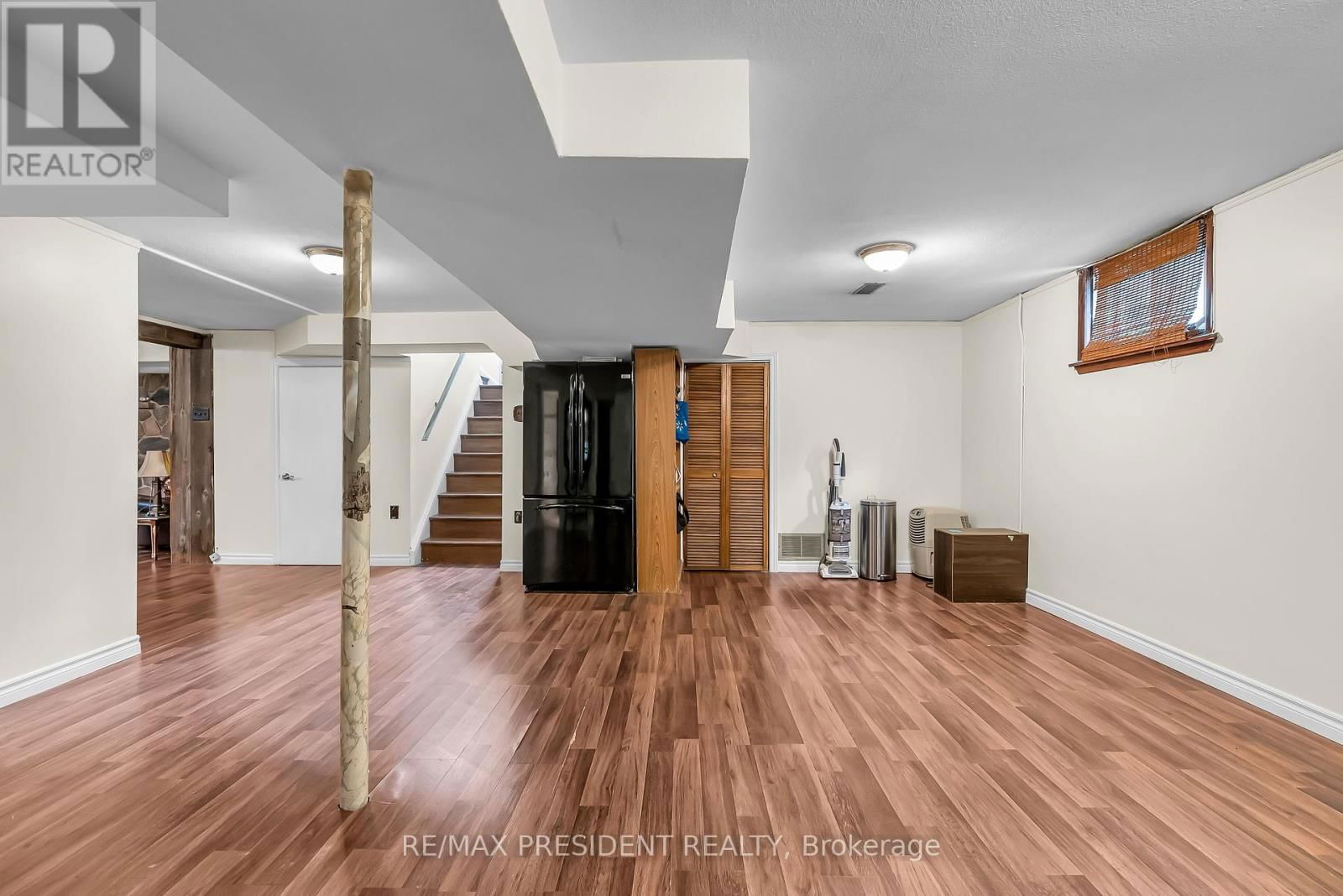56 FROST STREET Image 33