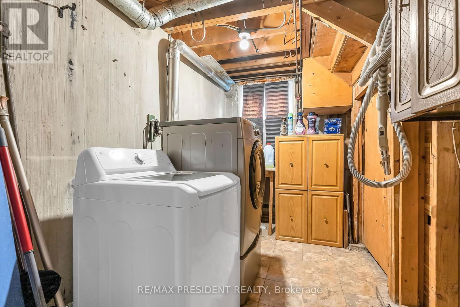56 FROST STREET Image 45