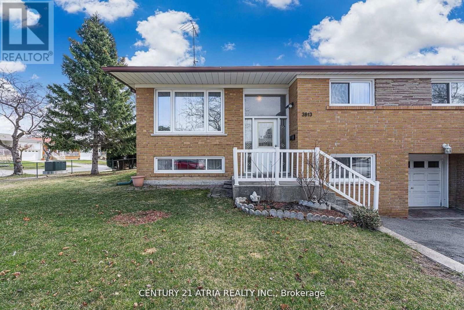 3813 BAYSWATER CRESCENT Image 2