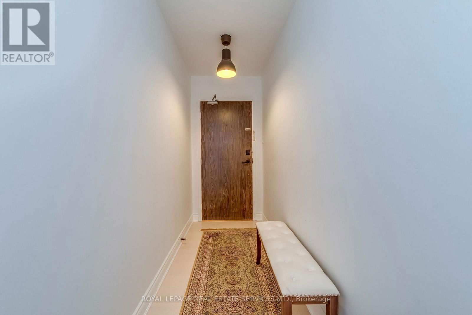 PH09 - 1515 LAKESHORE ROAD EAST Image 34