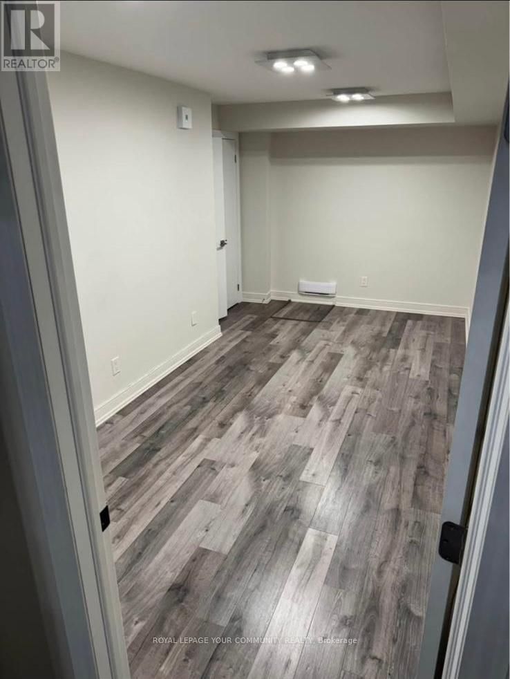 1010 LAGOON STREET Image 14