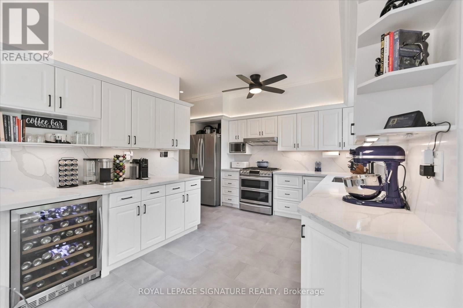 995 DORMER STREET Image 12