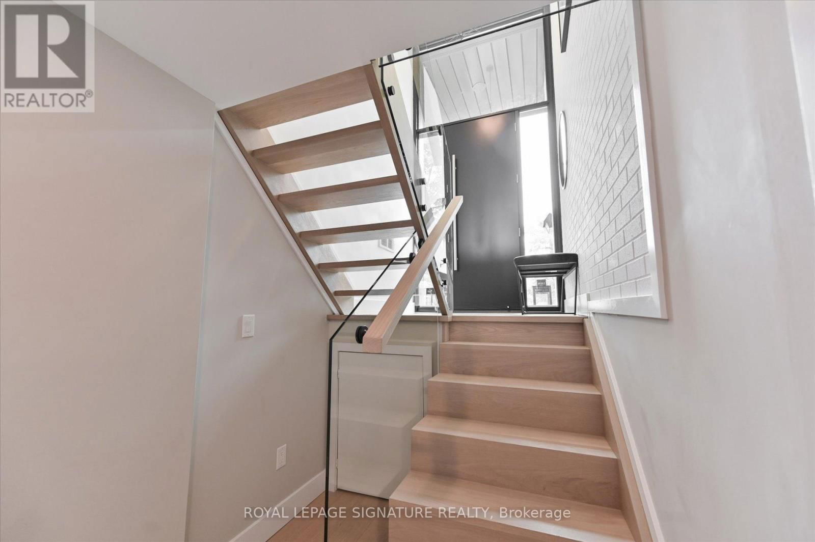 995 DORMER STREET Image 24