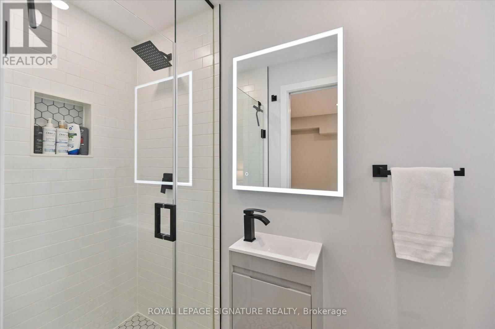 995 DORMER STREET Image 27
