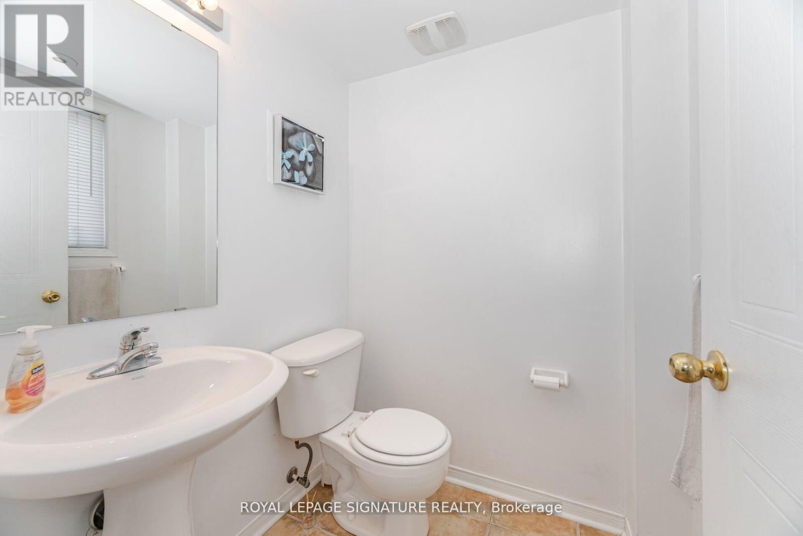 3 - 4855 HALF MOON GROVE Image 14