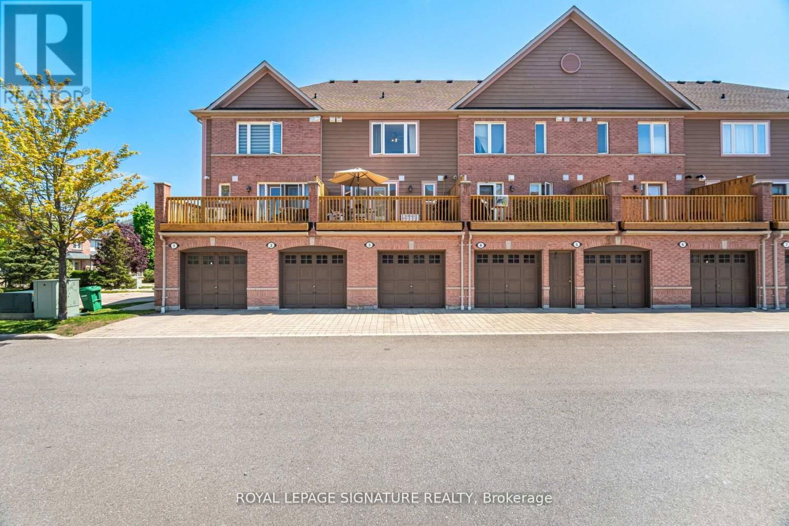 3 - 4855 HALF MOON GROVE Image 33