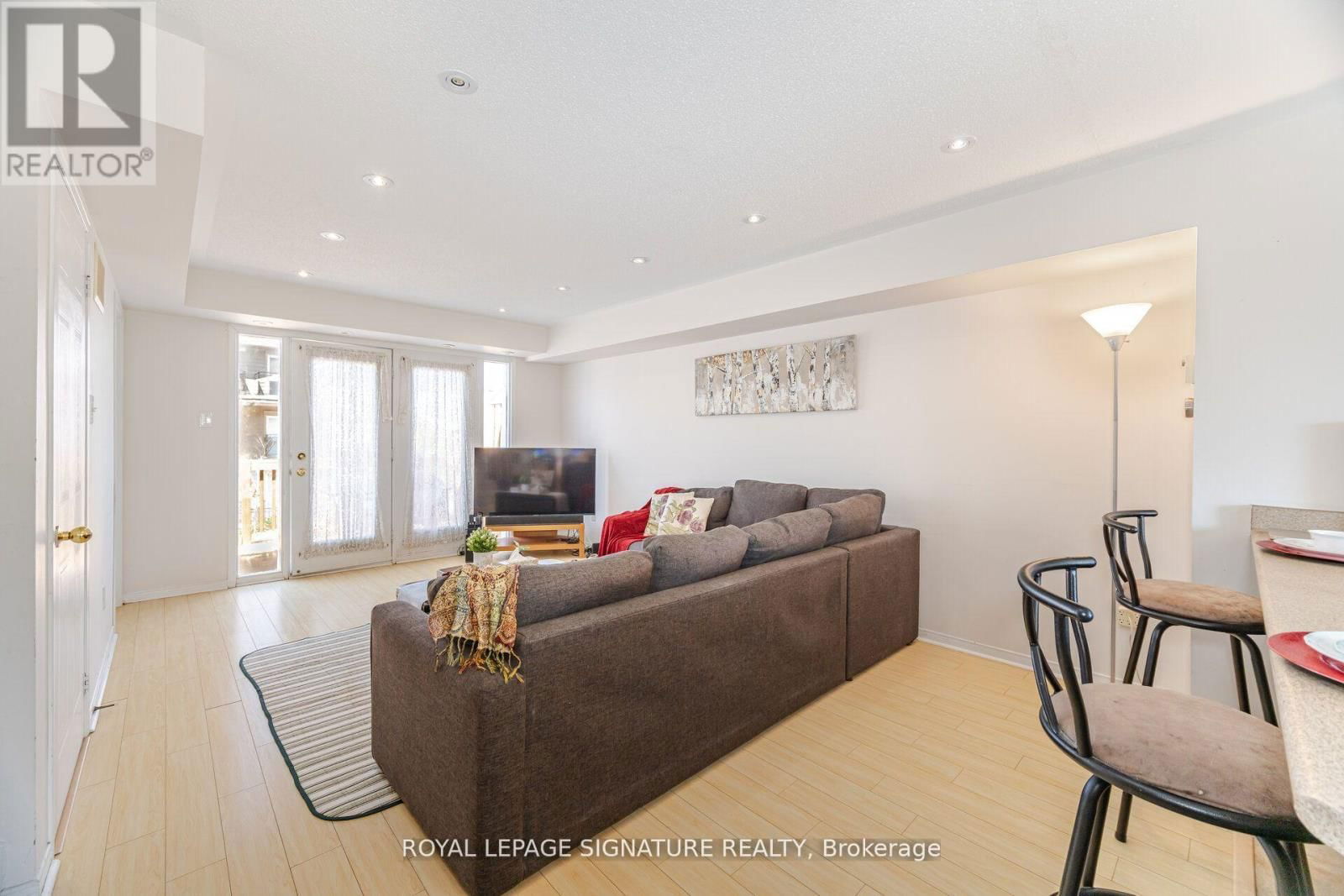3 - 4855 HALF MOON GROVE Image 6