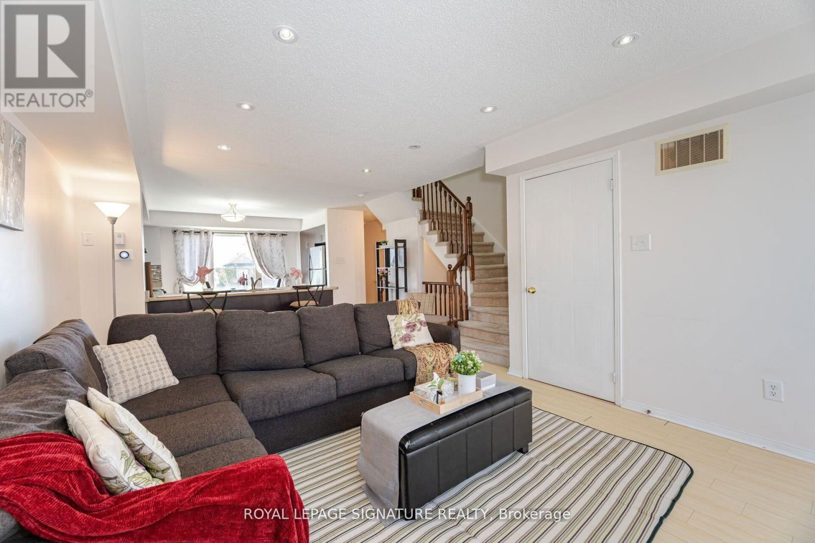 3 - 4855 HALF MOON GROVE Image 7