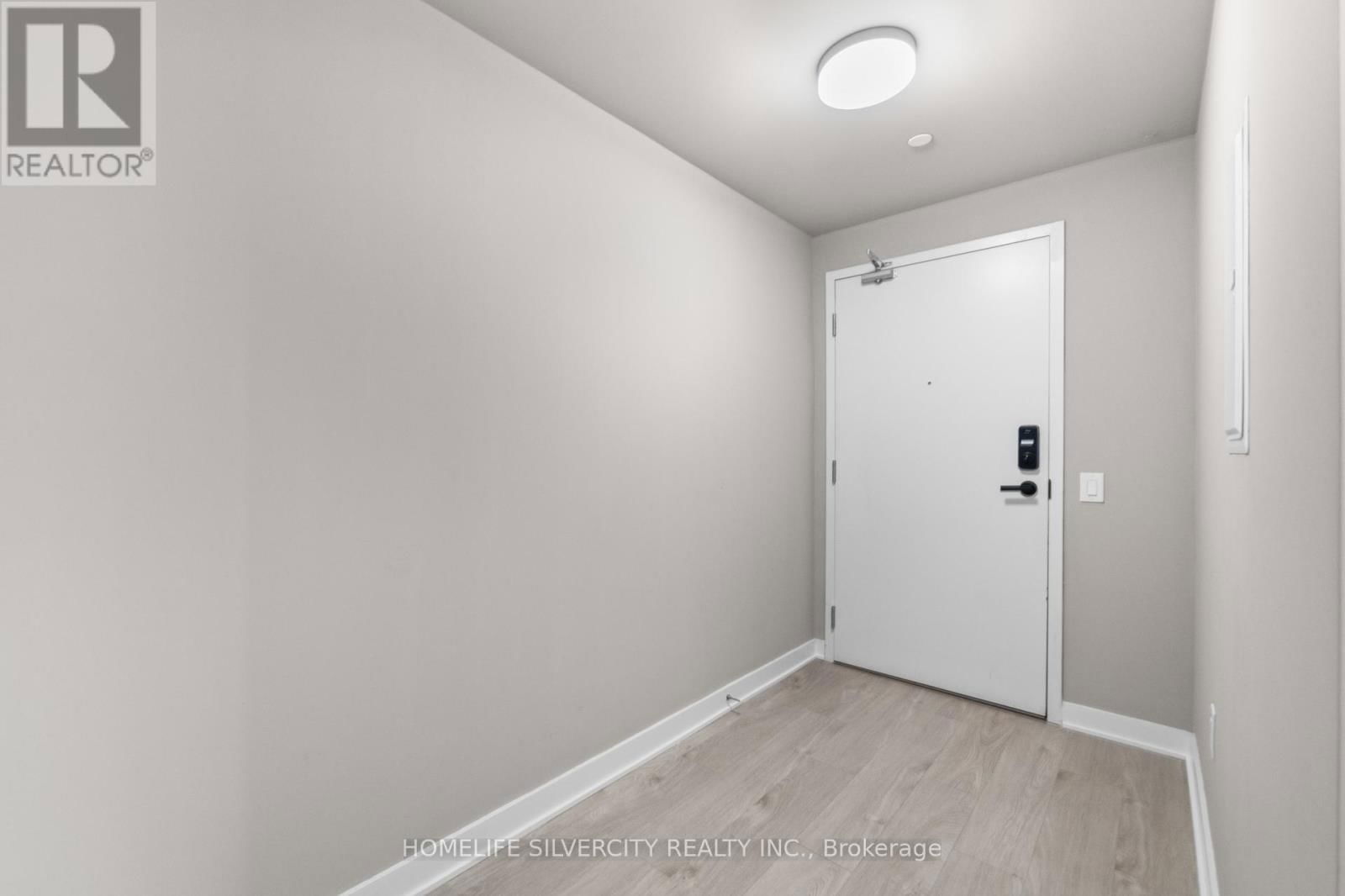 4604 - 3900 CONFEDERATION PARKWAY Image 9