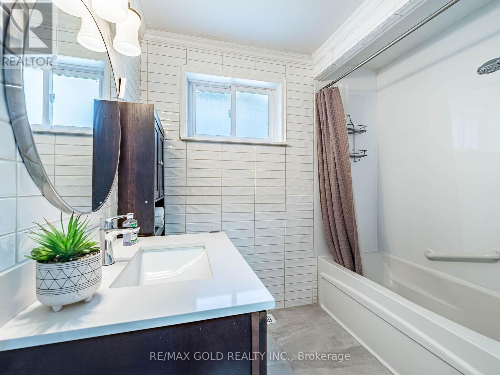 42 GRETNA DRIVE Image 21