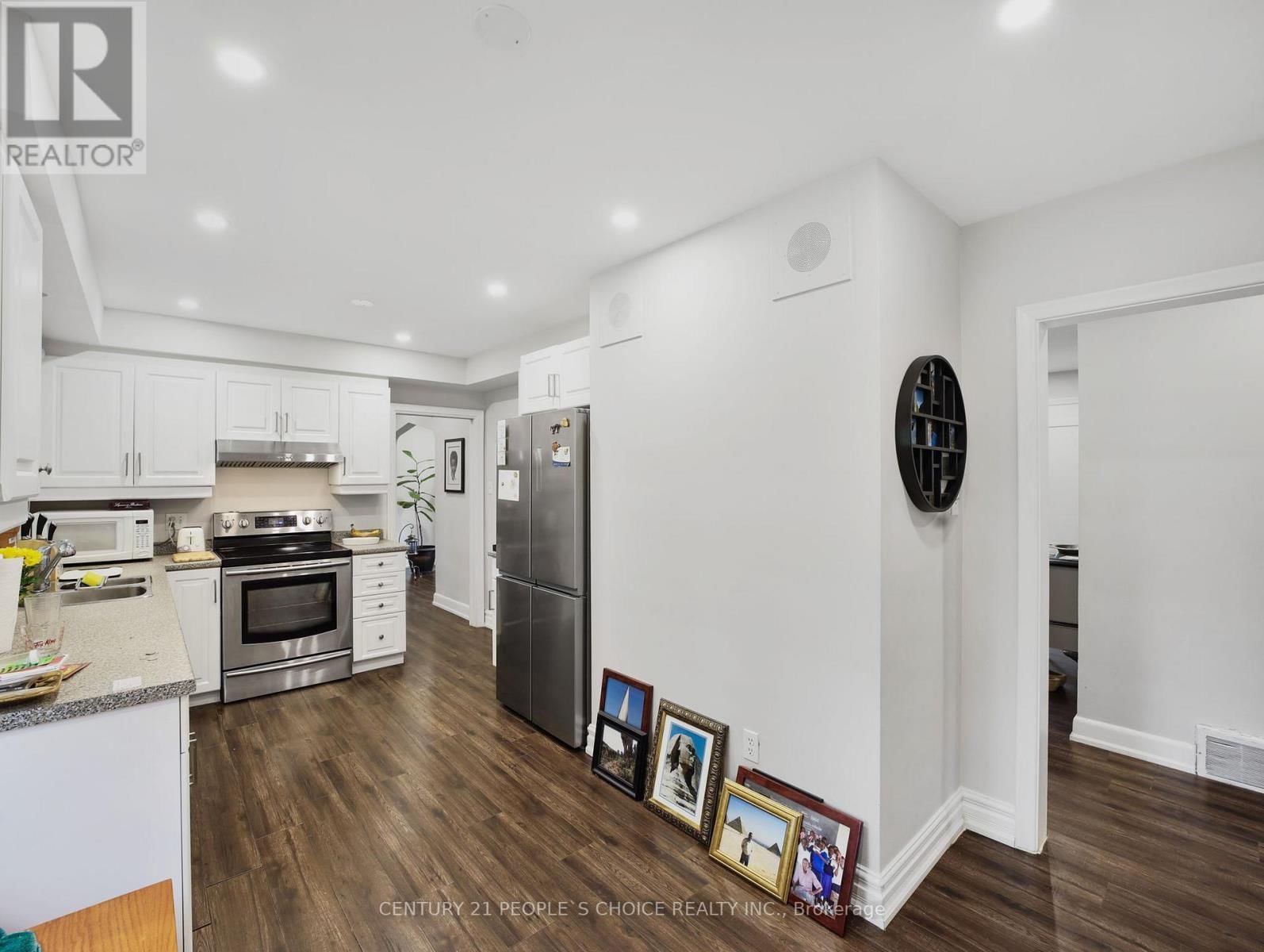 167 BLUE WATER PLACE Image 11