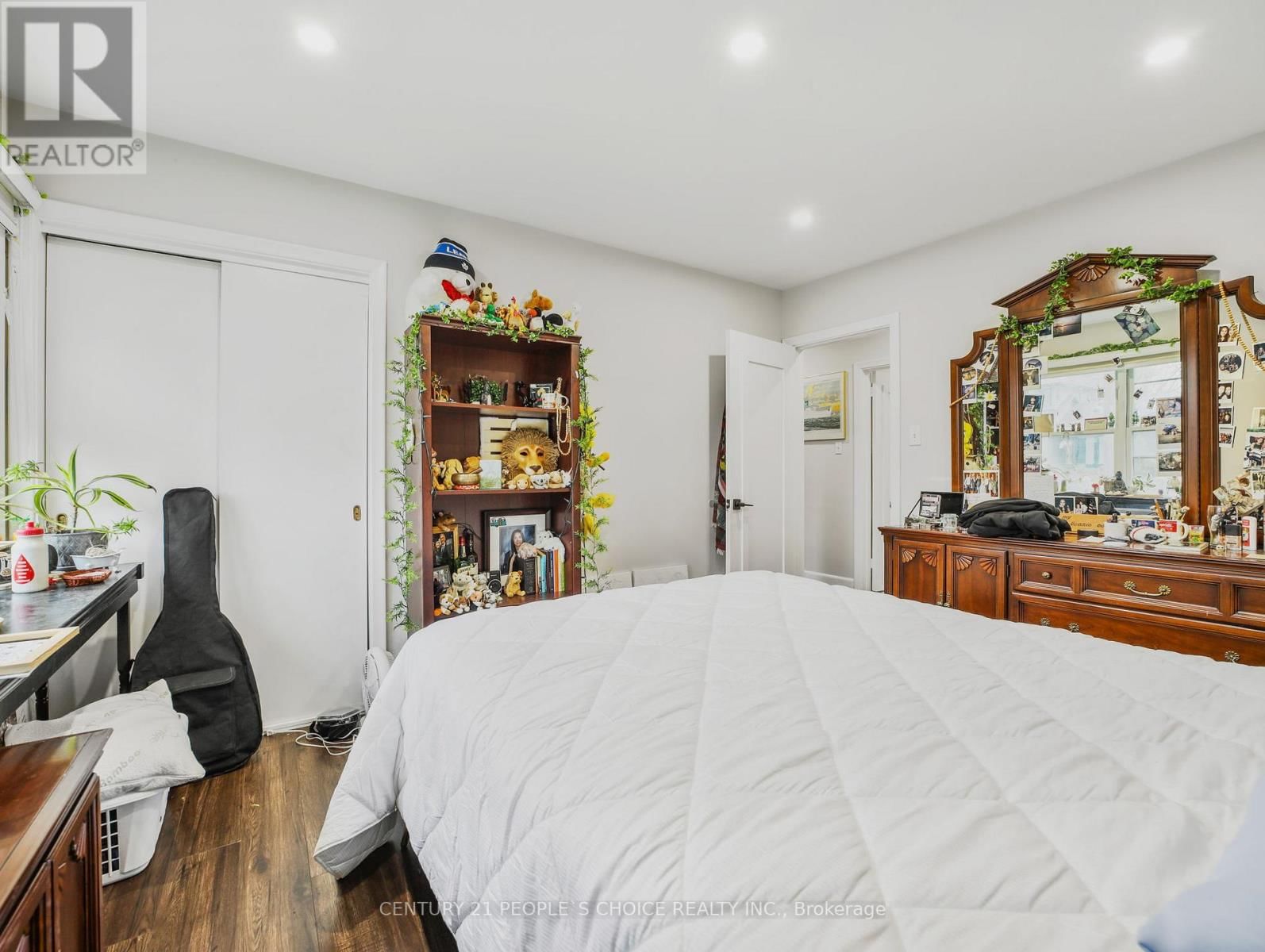 167 BLUE WATER PLACE Image 22