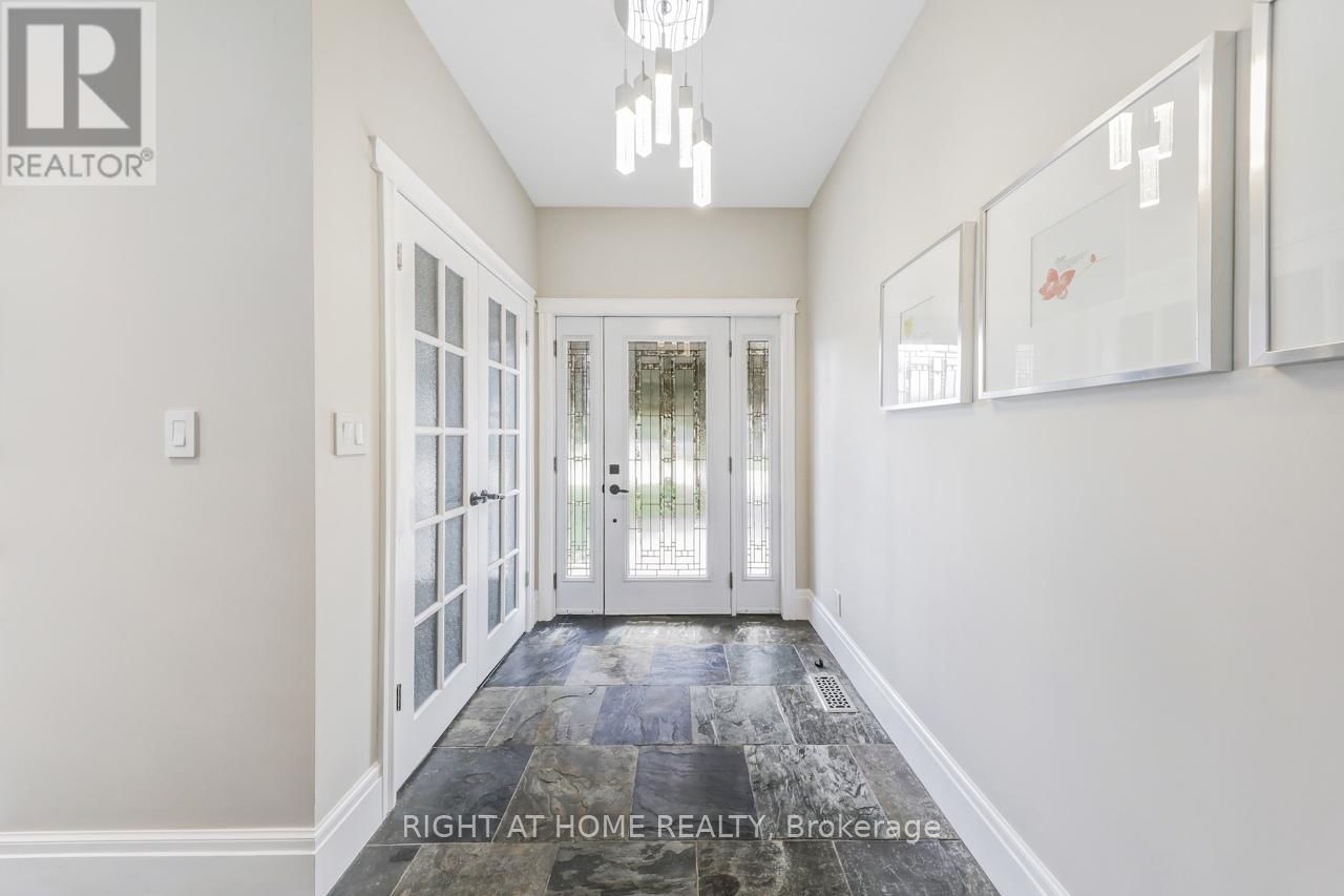 921 AVIATION ROAD Image 11