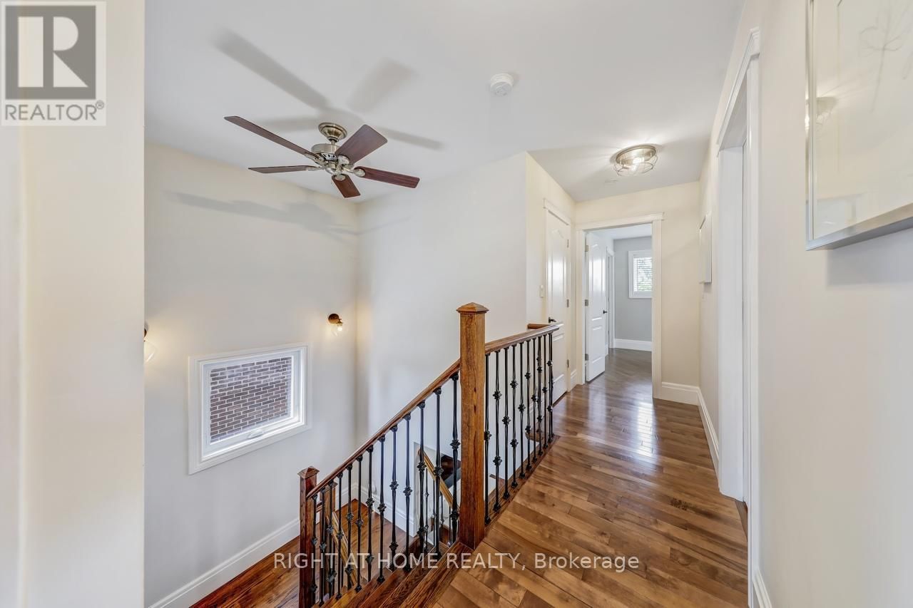 921 AVIATION ROAD Image 28