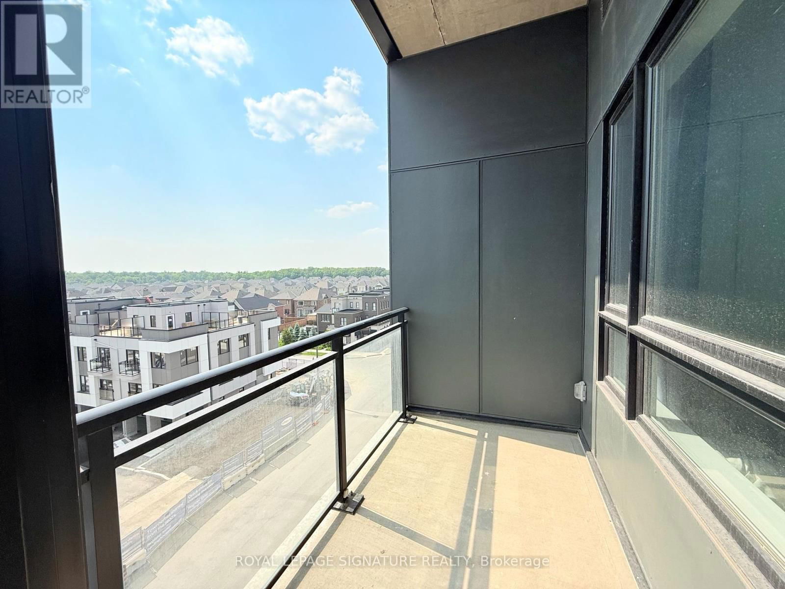 517 - 3265 CARDING MILL TRAIL Image 10