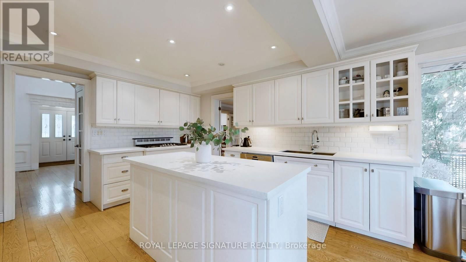 4086 SUMMIT COURT Image 11