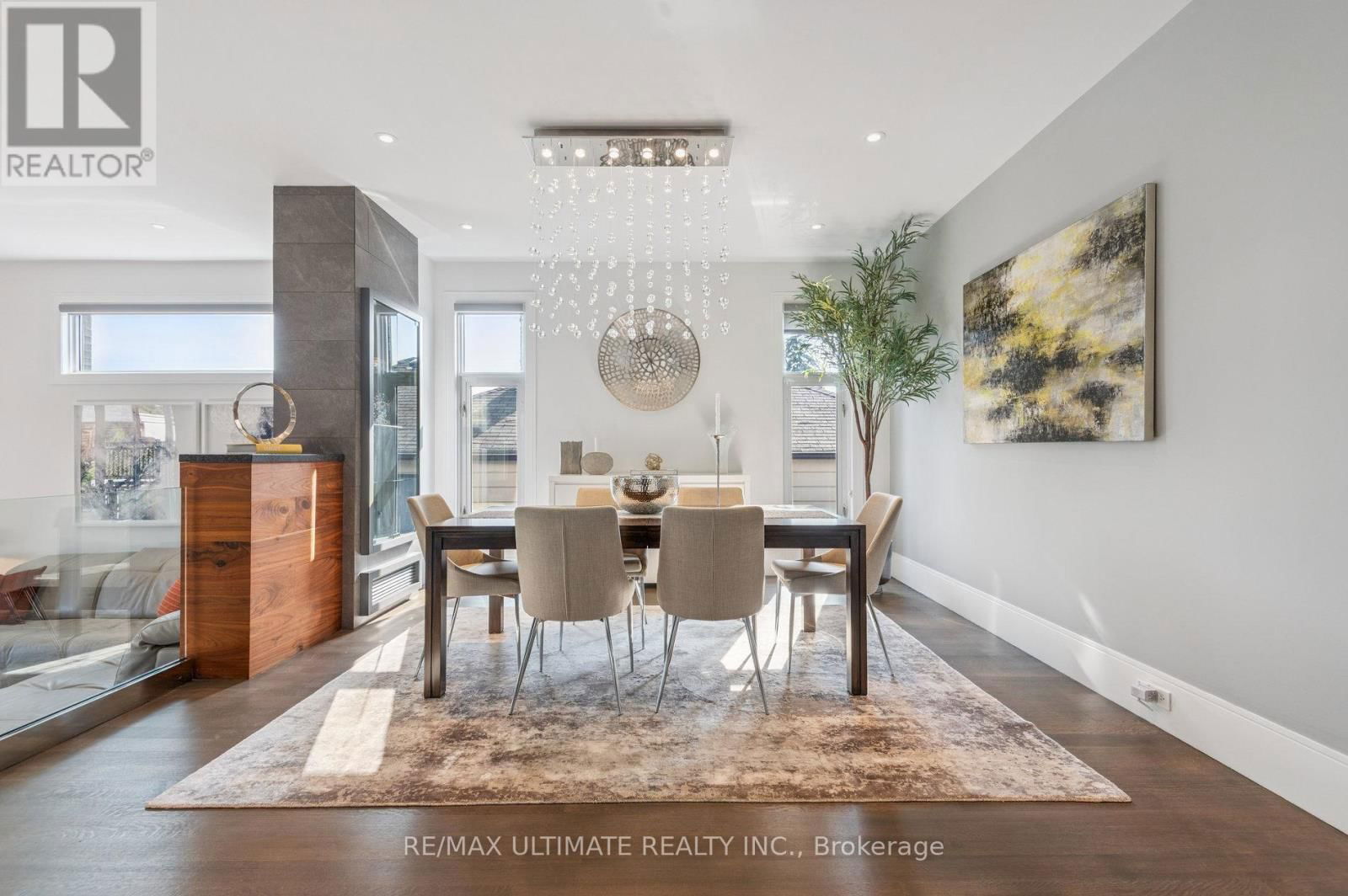 1139 GLENGROVE AVENUE WEST Image 16