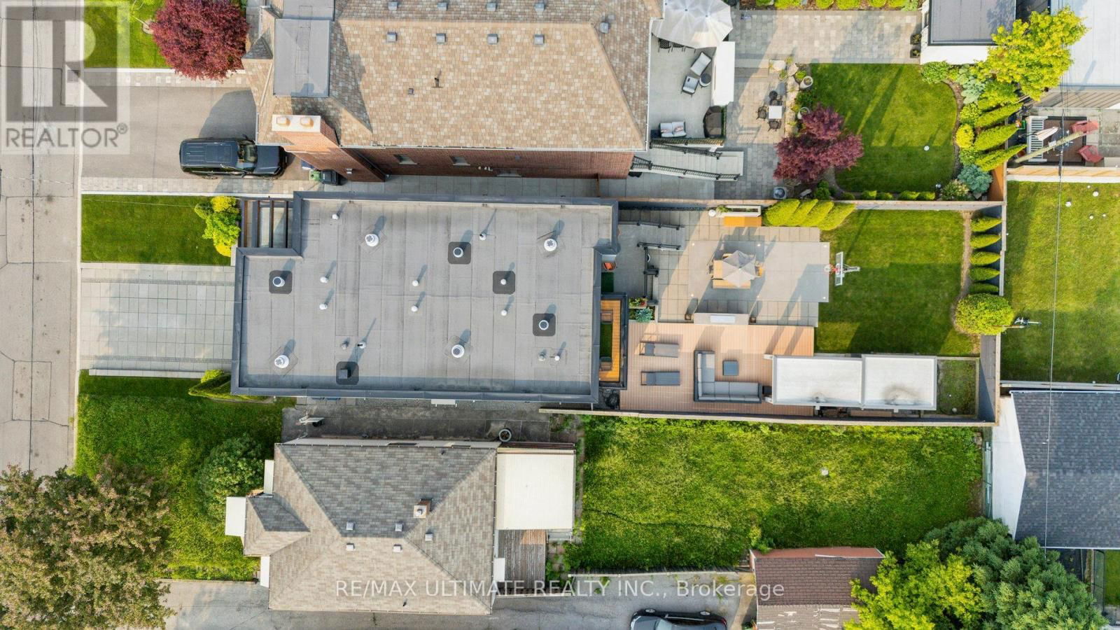 1139 GLENGROVE AVENUE WEST Image 7