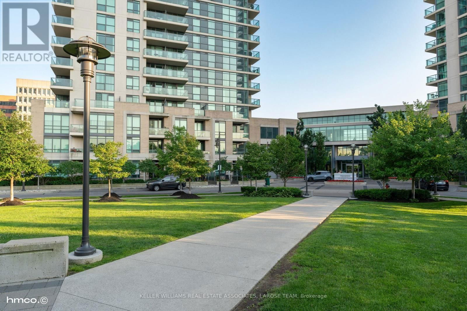 102 - 225 SHERWAY GARDENS ROAD Image 31