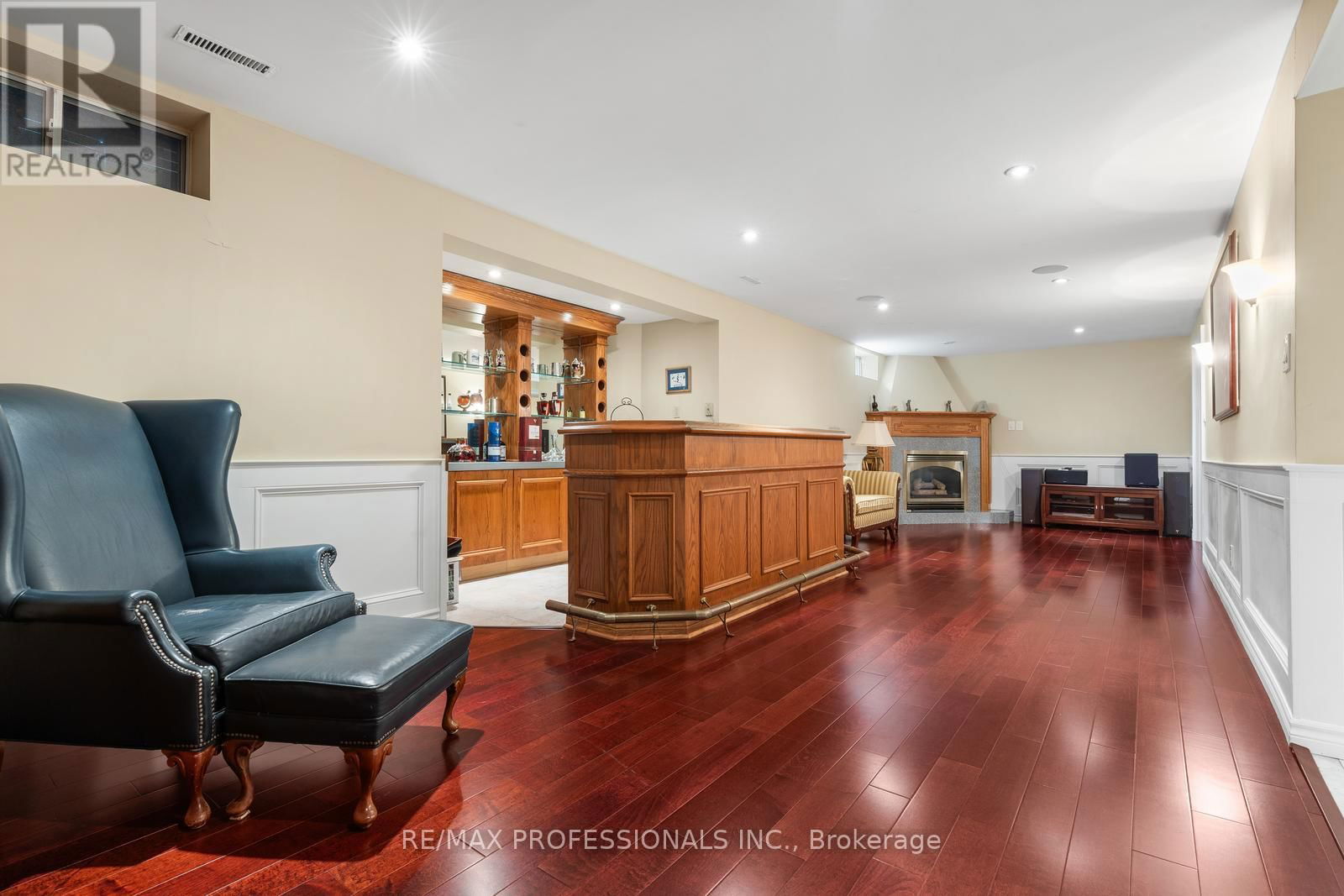 17 EMBERS DRIVE Image 33