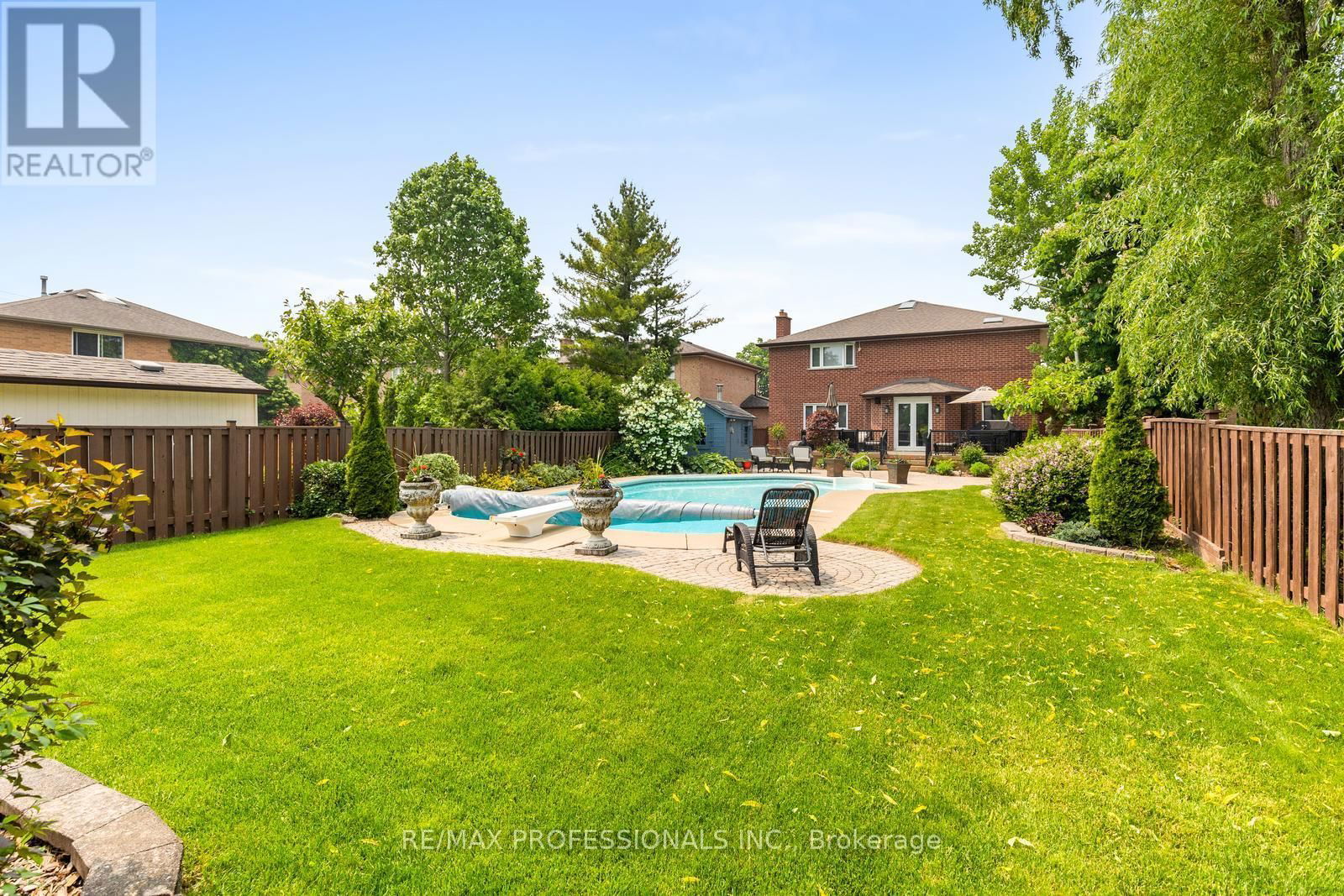 17 EMBERS DRIVE Image 40