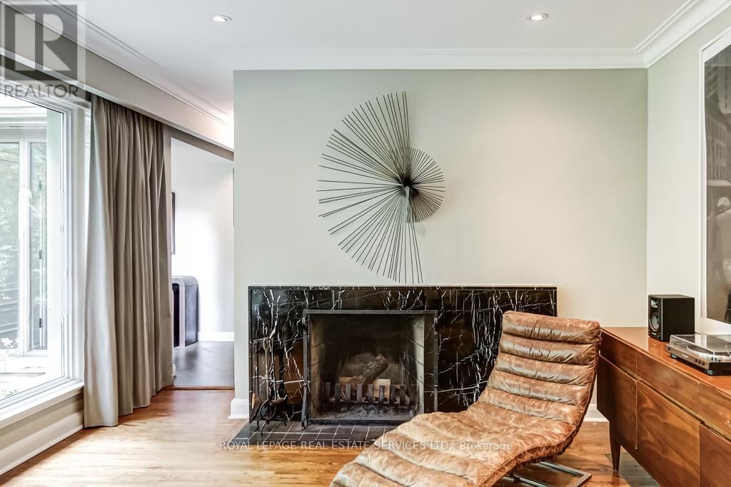 44 ANGLESEY BOULEVARD Image 10