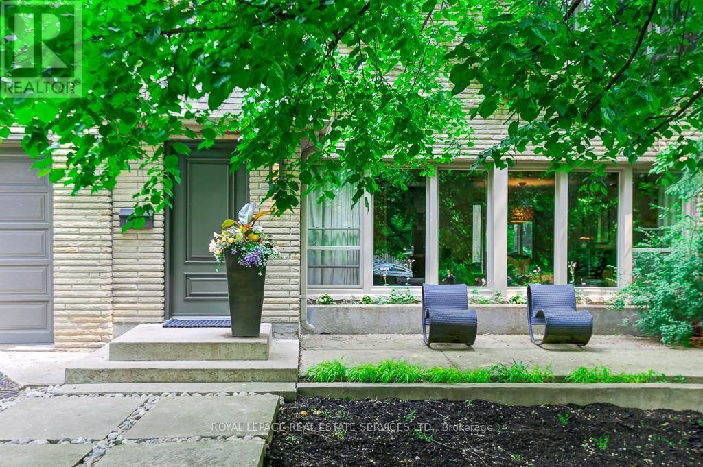 44 ANGLESEY BOULEVARD Image 3