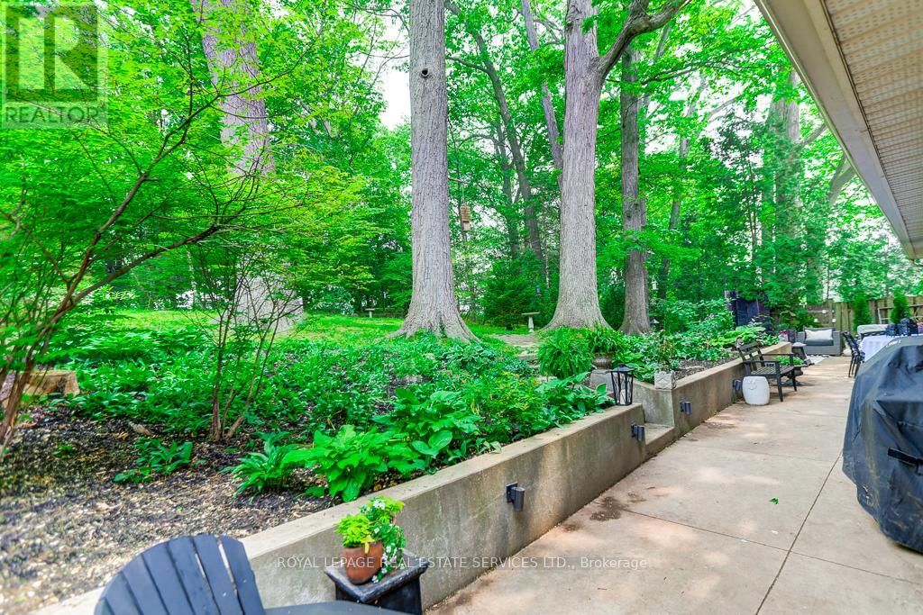 44 ANGLESEY BOULEVARD Image 36