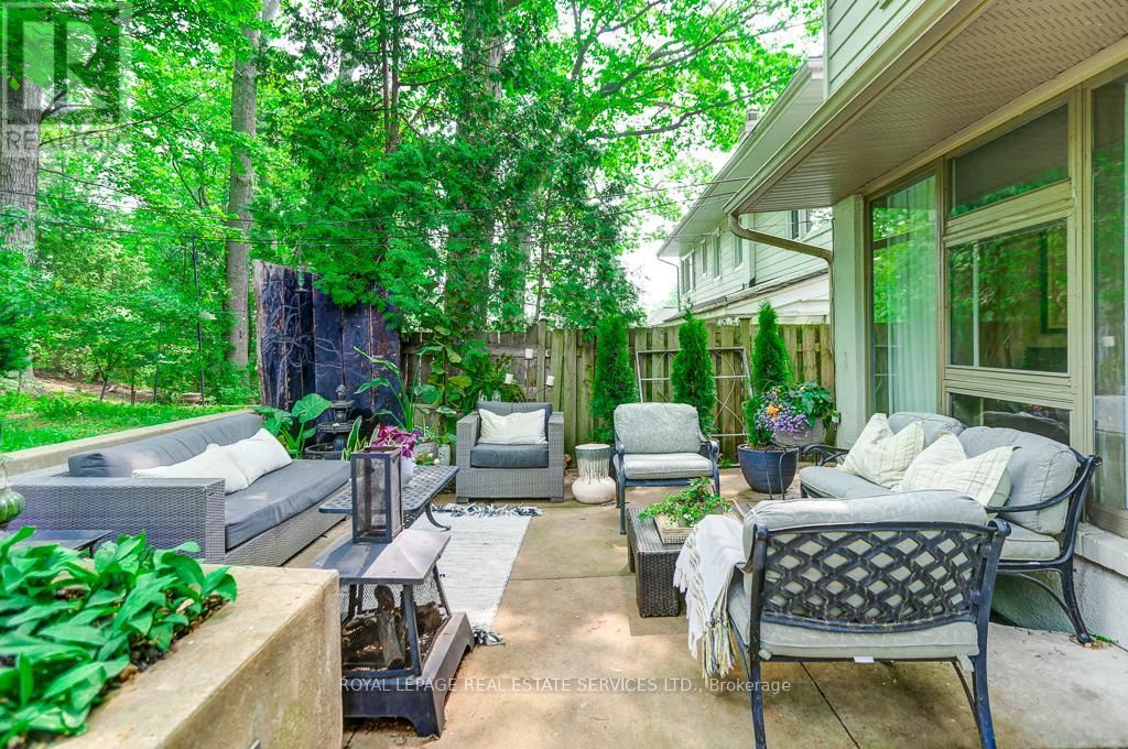 44 ANGLESEY BOULEVARD Image 38