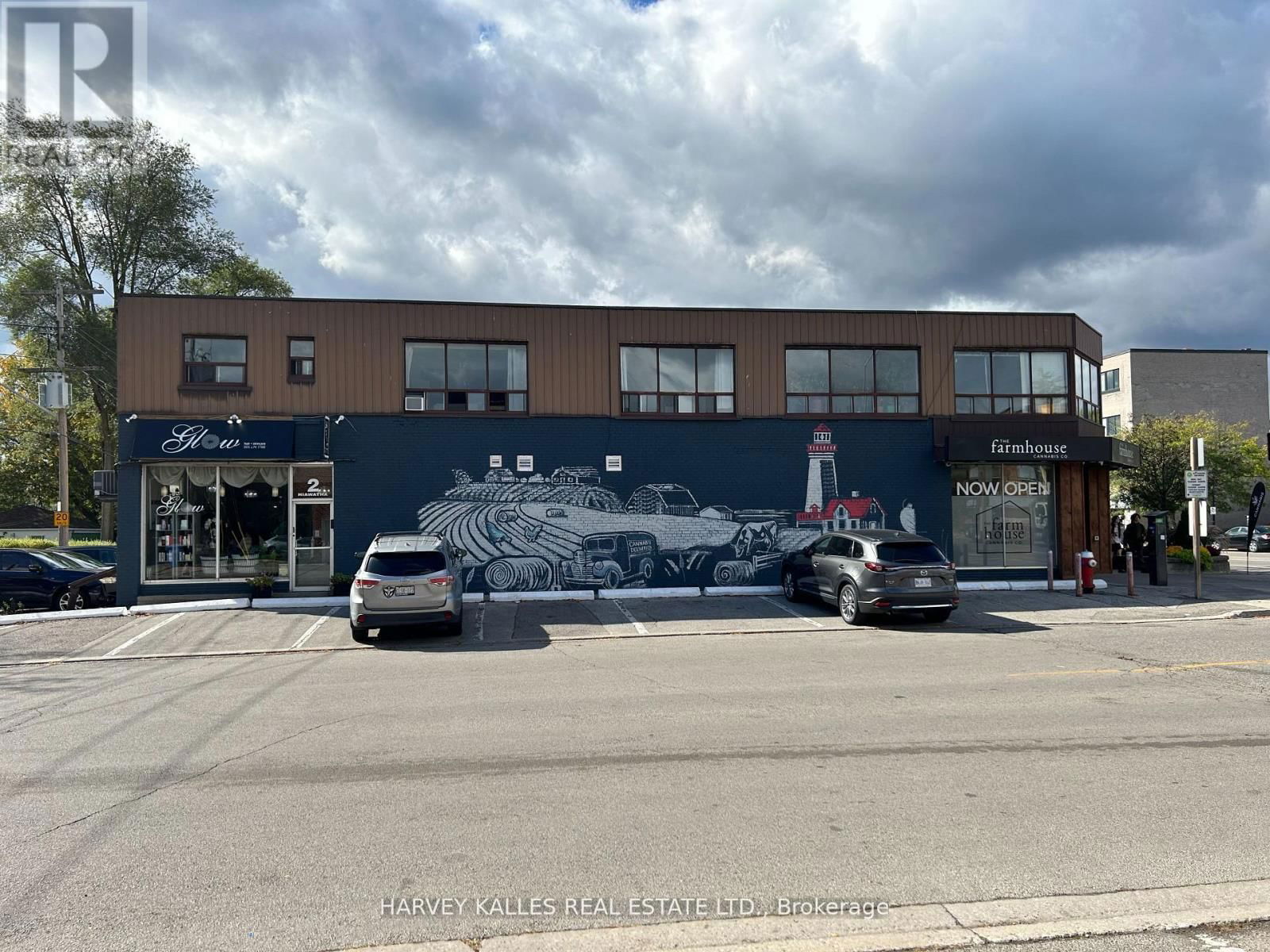 279 LAKESHORE ROAD EAST Image 1