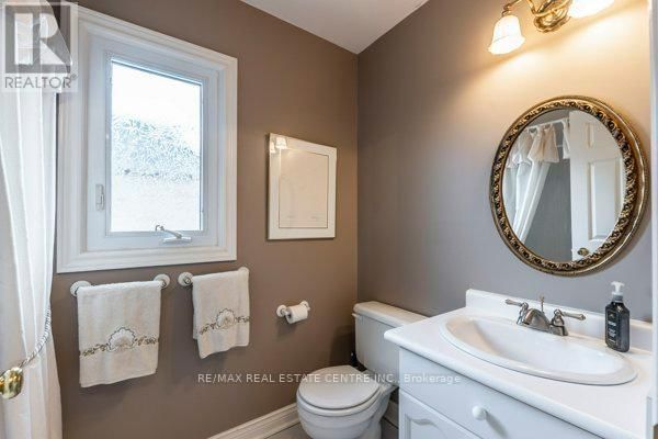 2099 BLACKSMITH LANE Image 26