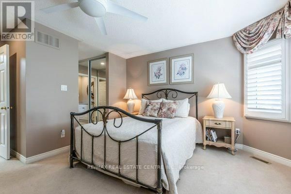 2099 BLACKSMITH LANE Image 28