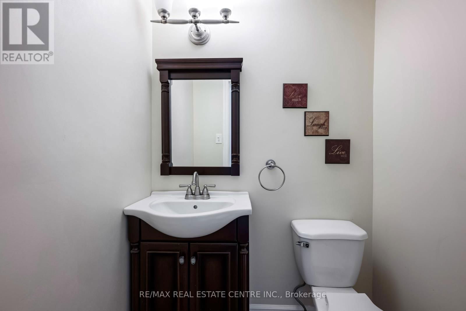 83 HIGHLAND DRIVE Image 14