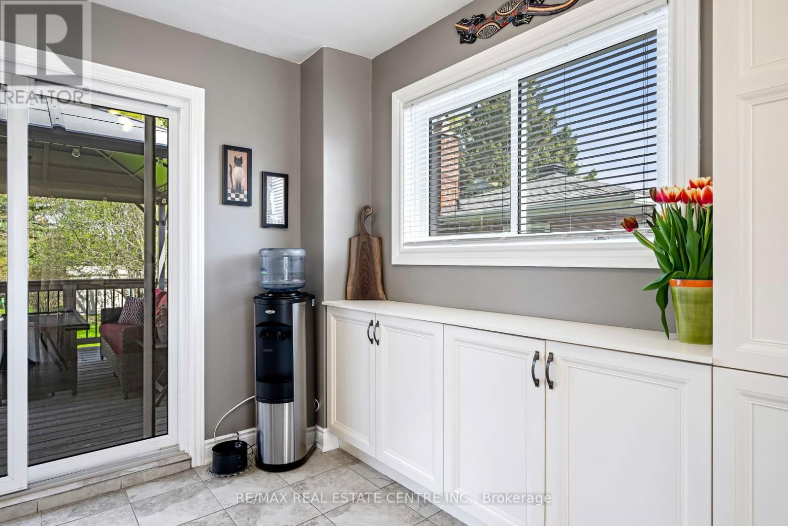 83 HIGHLAND DRIVE Image 19