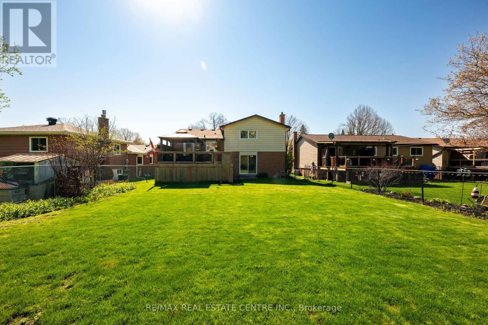 83 HIGHLAND DRIVE Image 7