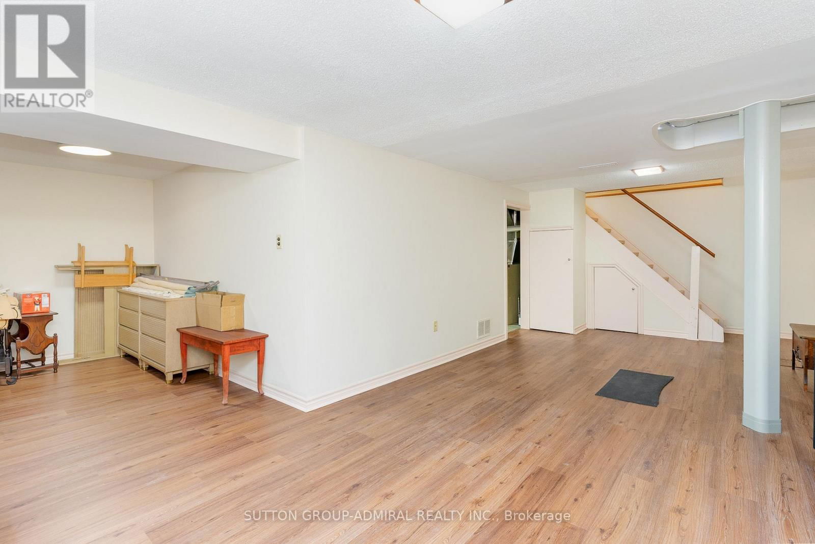 43 VANDERBRENT CRESCENT Image 23