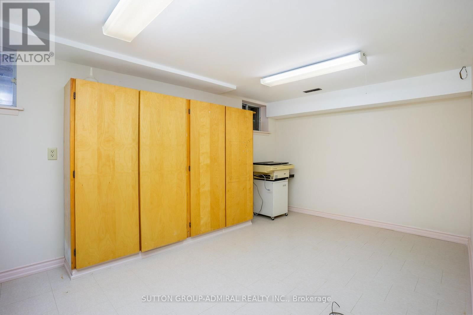 43 VANDERBRENT CRESCENT Image 25